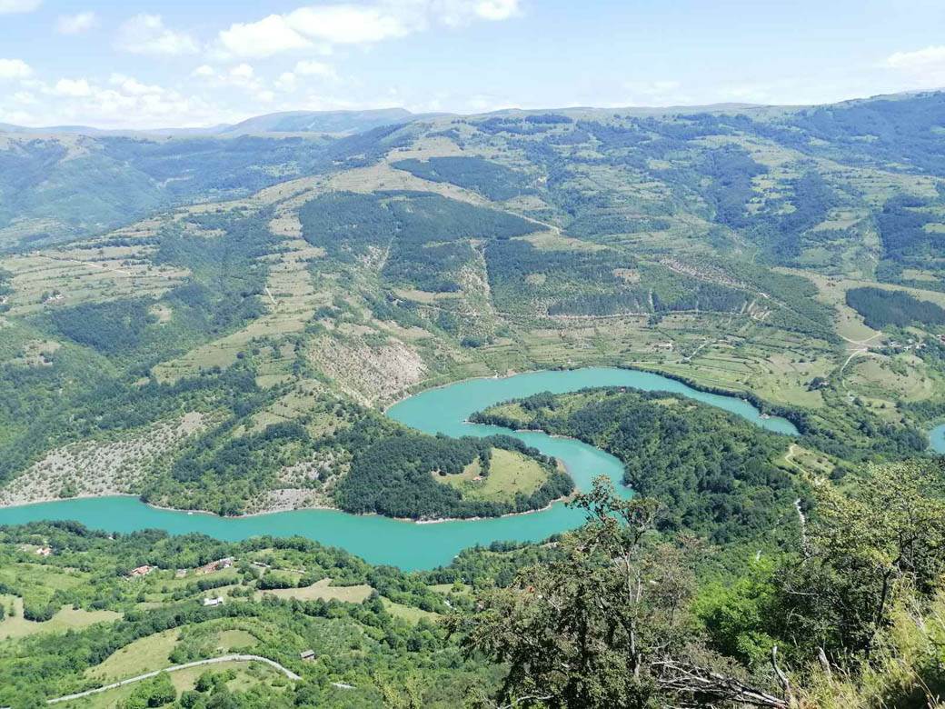 Stara planina turizam Srbija kanjon vodopad pećine vidikovci fotografije