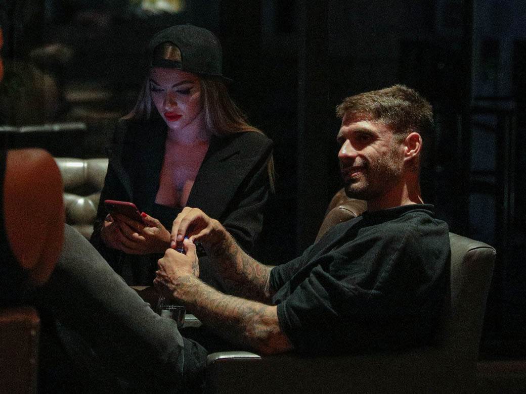 Teodora Džehverović komšije