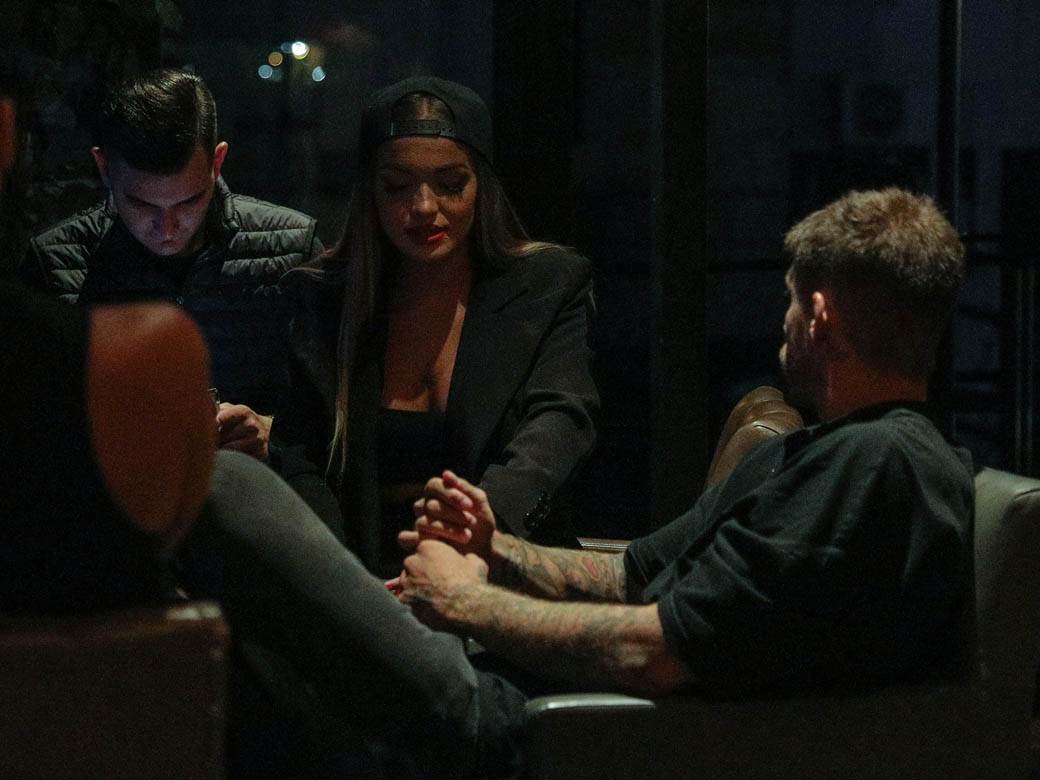 Teodora Džehverović komšije