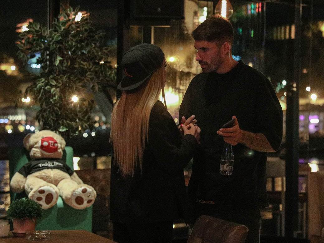 Nino Čelebić raskinuo s devojkom