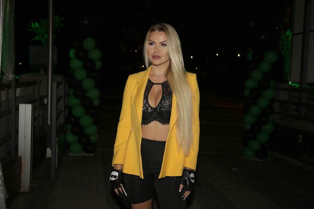 Kija Kockar Katarina Živković Sanja Stanković nargila bar fotografije