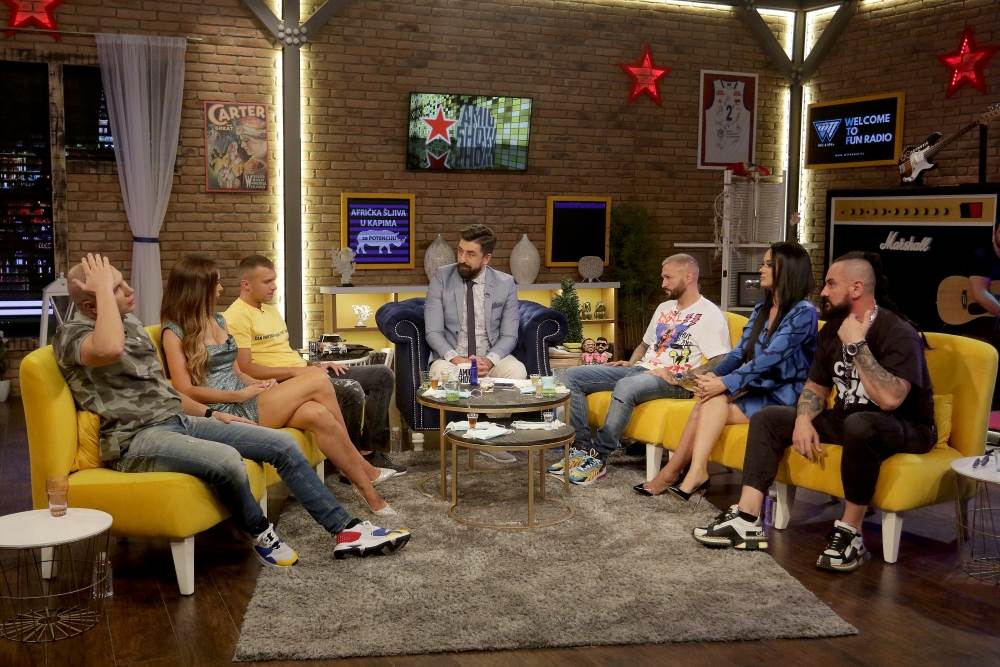 Šta je sve radila Tijana Em?