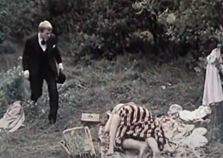 Seka Sablić Kristina Đenka Maratonci intimna scena pored jezera