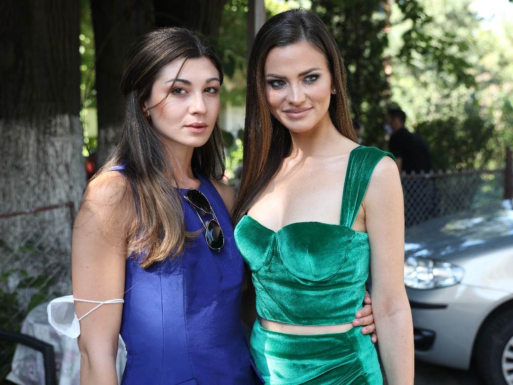 Serija Pevačica glumci Milica Pavlović Miloš Timotijević Nikola Rakočević uloge foto video