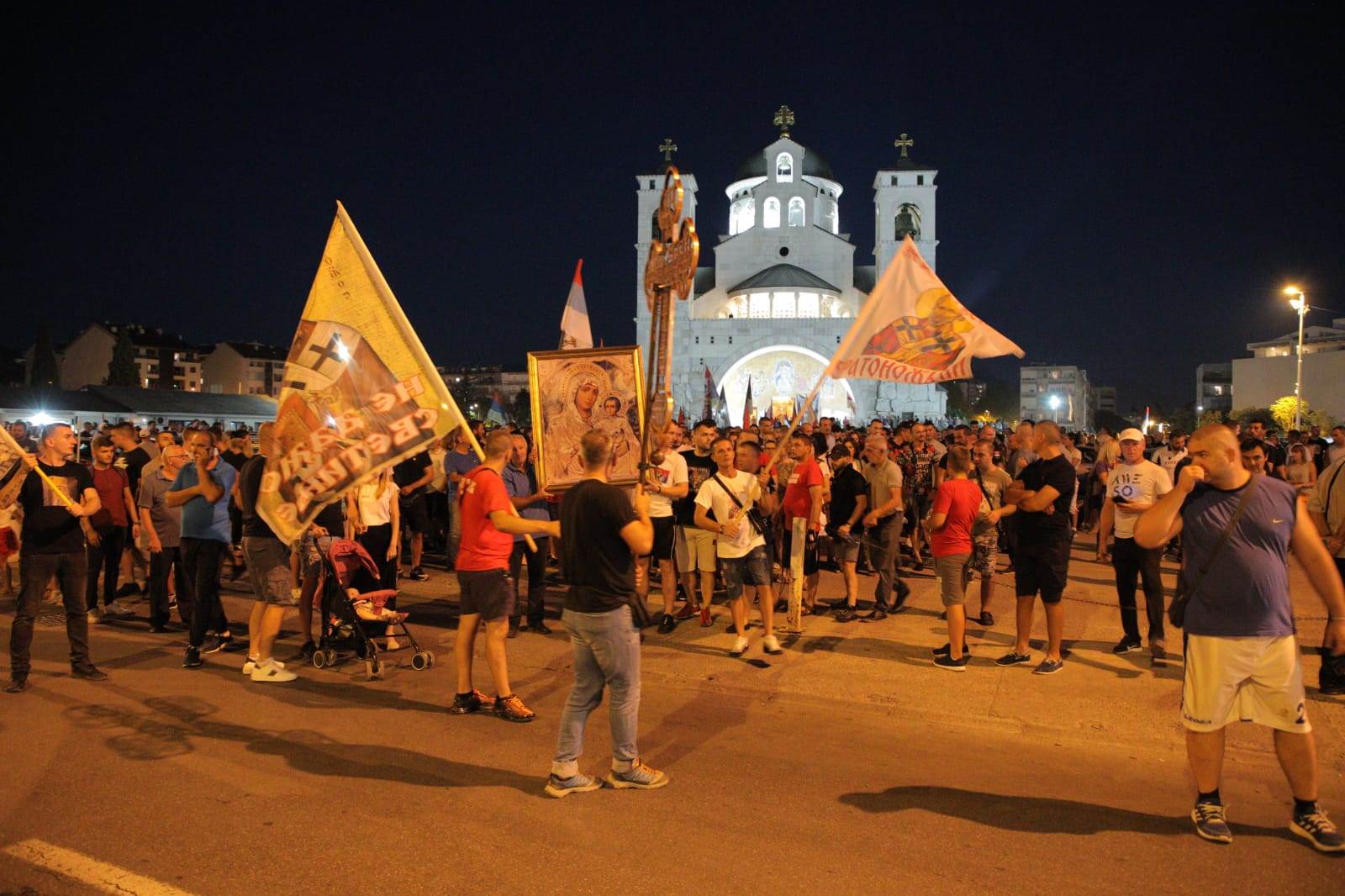 vladika amfilohije biografija svetovno ime