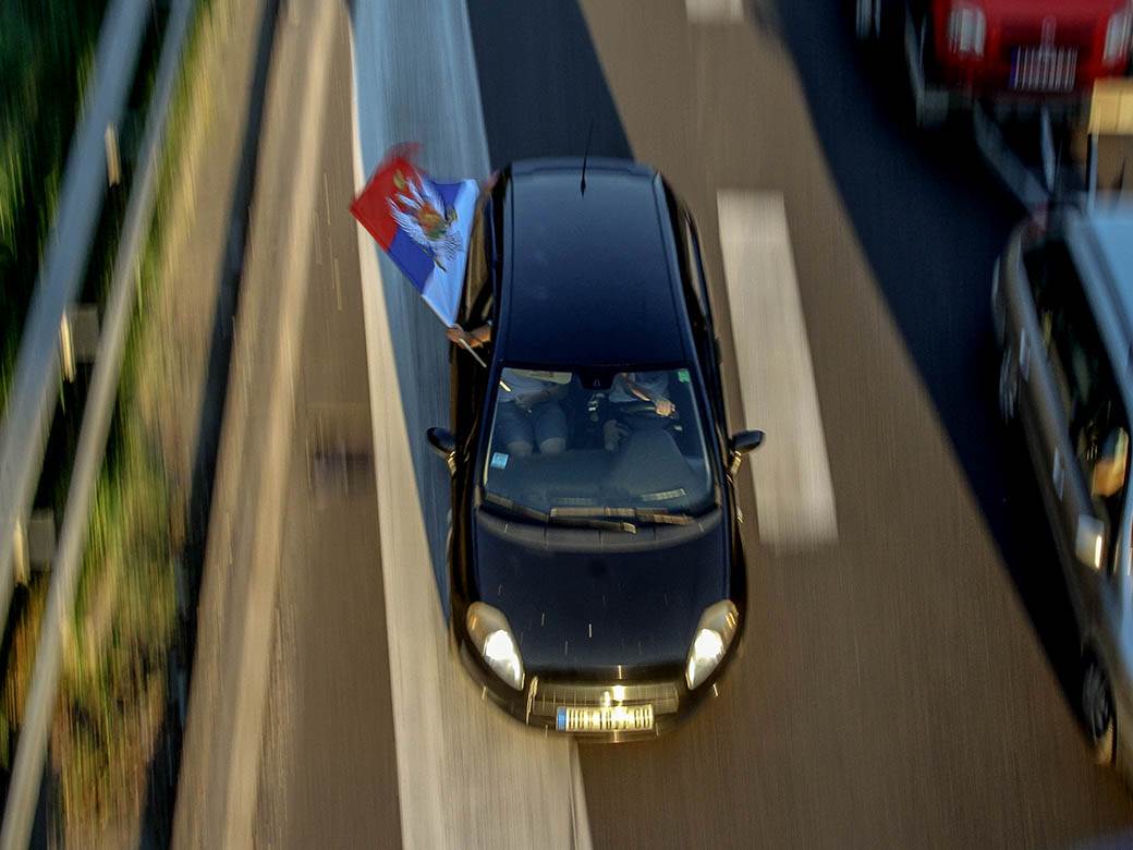 Auto-litija Beograd Crna Gora podrška ne damo svetinje izbori 2020 FOTOGRAFIJE