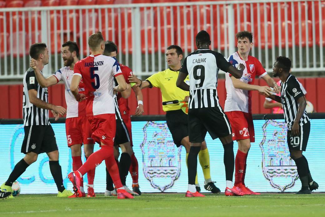 Vojvodina - Partizan 3-2 Lalatović slavi Milošević isključen incidenti fotografije sa utakmice