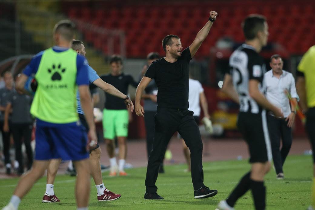Vojvodina - Partizan 3-2 Lalatović slavi Milošević isključen incidenti fotografije sa utakmice