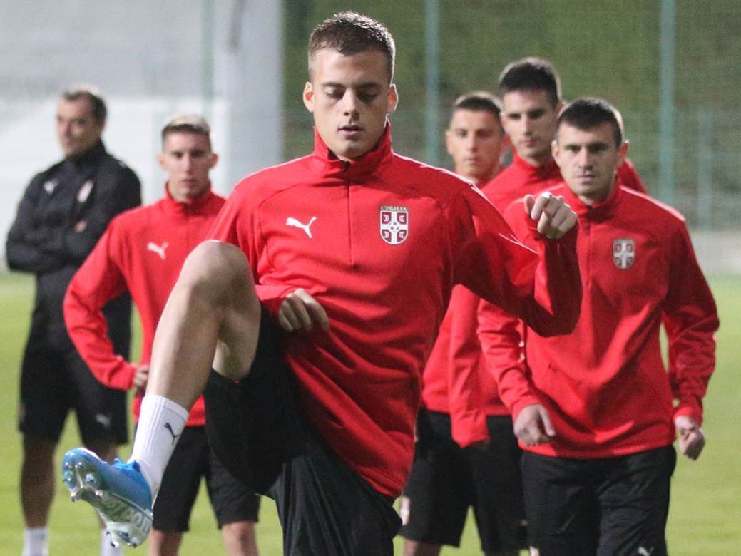 Ivan Ilić srpski fudbaler u Pari Sen Žermenu PSŽ