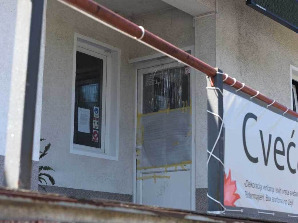 Ubistvo na Banjii obračun bačeni molotovljevi kokteli na cvećaru