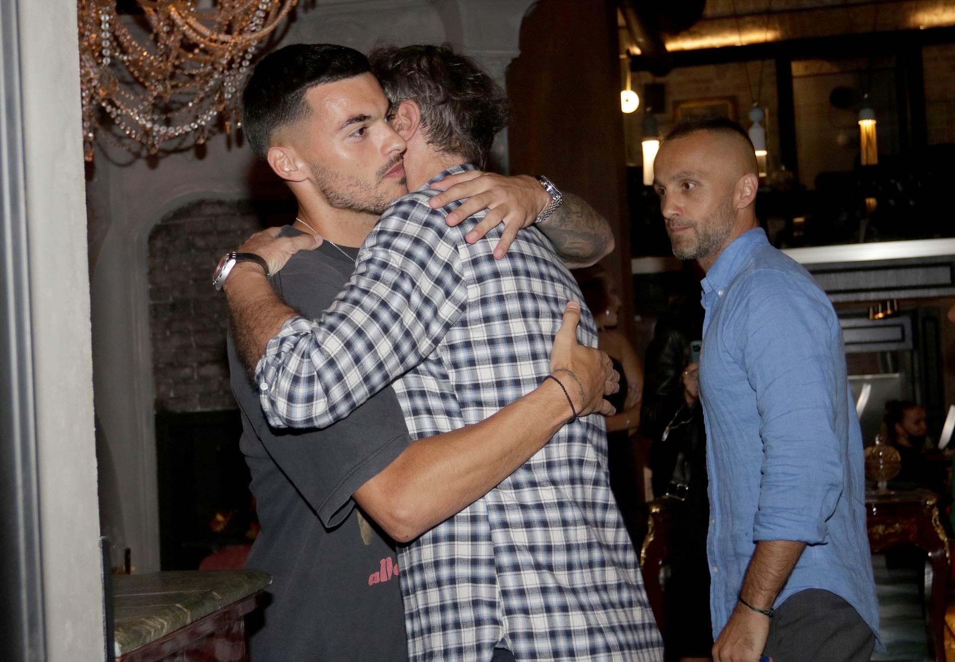 Nemanja Radonjić kafić Stojković, Lola Smiljanić, Predrag Rajković i Luna i Marko na otvaranju FOTO