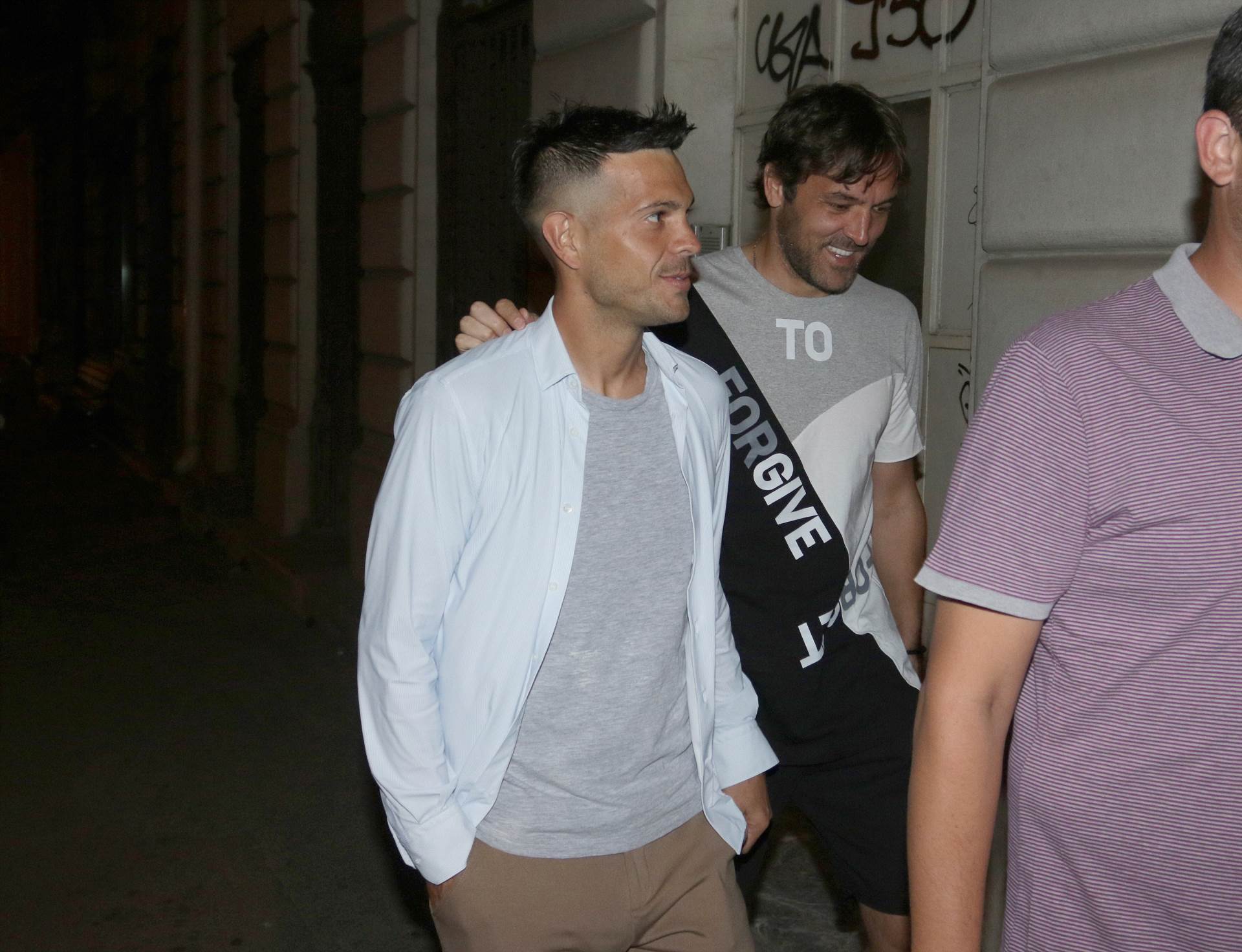 Nemanja Radonjić kafić Stojković, Lola Smiljanić, Predrag Rajković i Luna i Marko na otvaranju FOTO