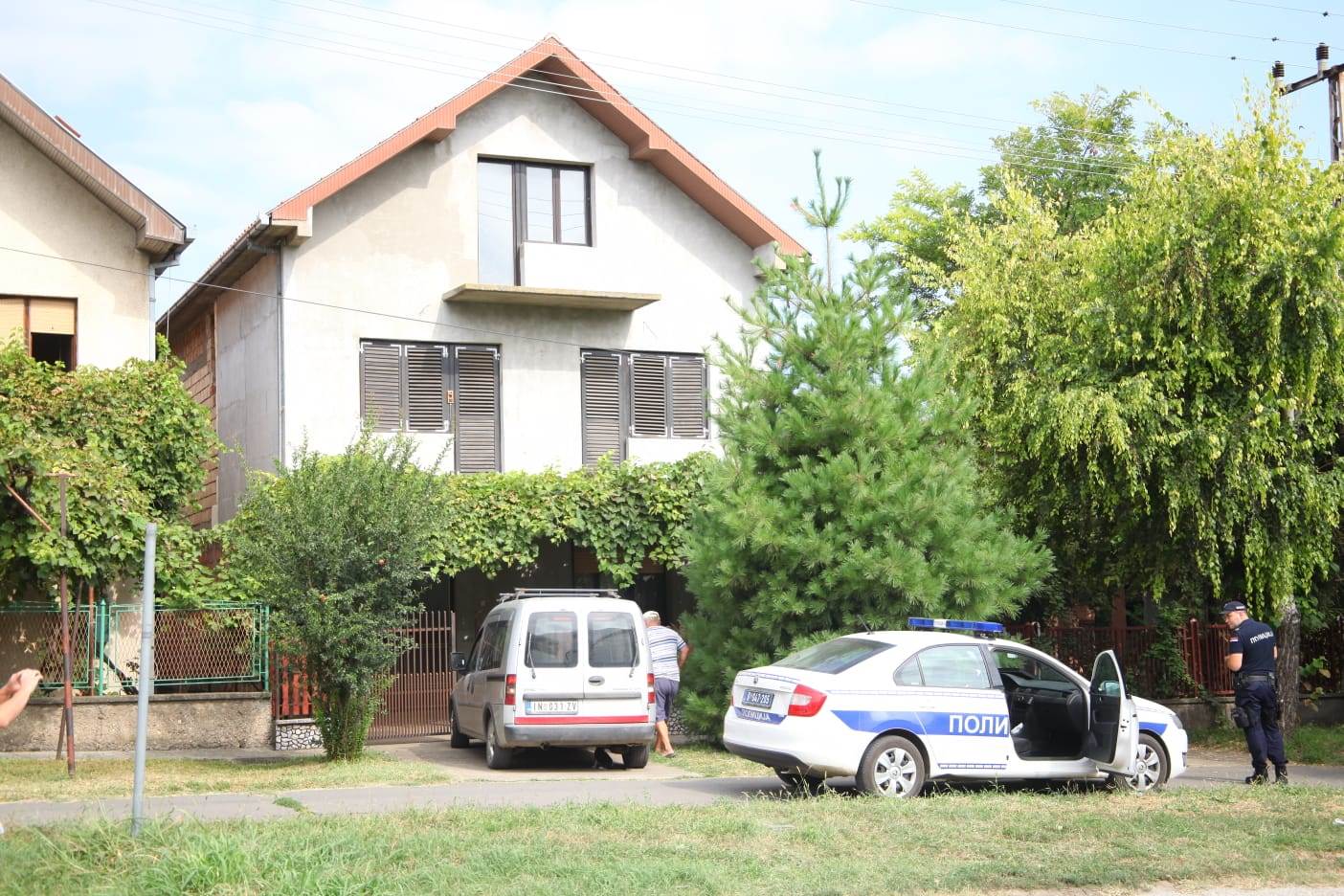 Požar Inđija bračni par mrtvi