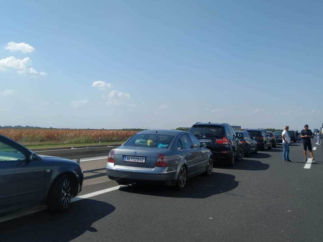 Udes i gužva kod Novih Banovaca