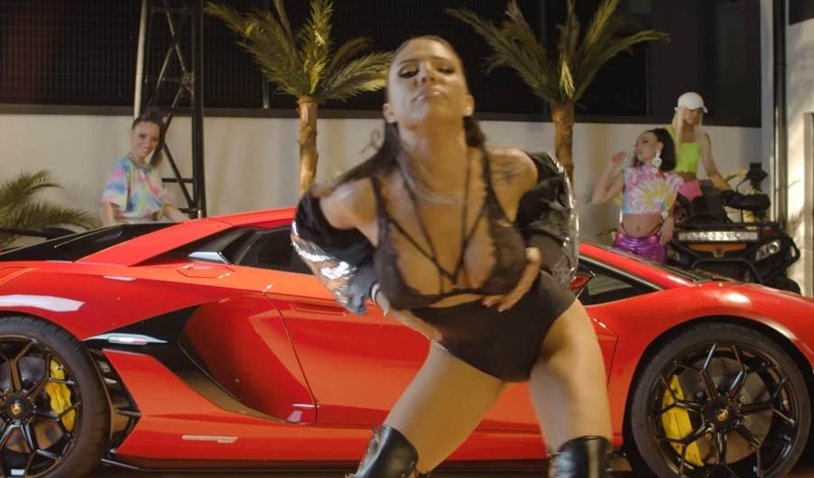 sandra afrika momak aleksandar moskovljevic mikisa menadzer