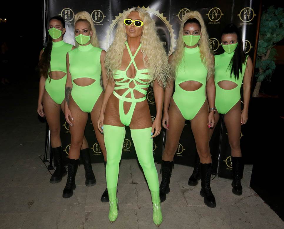 jelena karleusa kim kardasijan iskopirala pevacicu