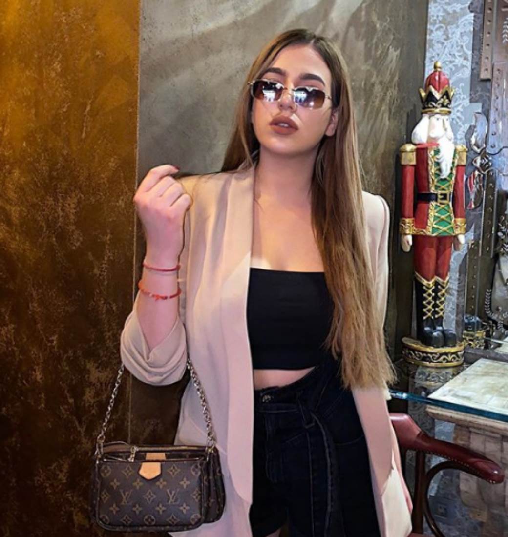 cerka zdravka colica una colic nova frizura