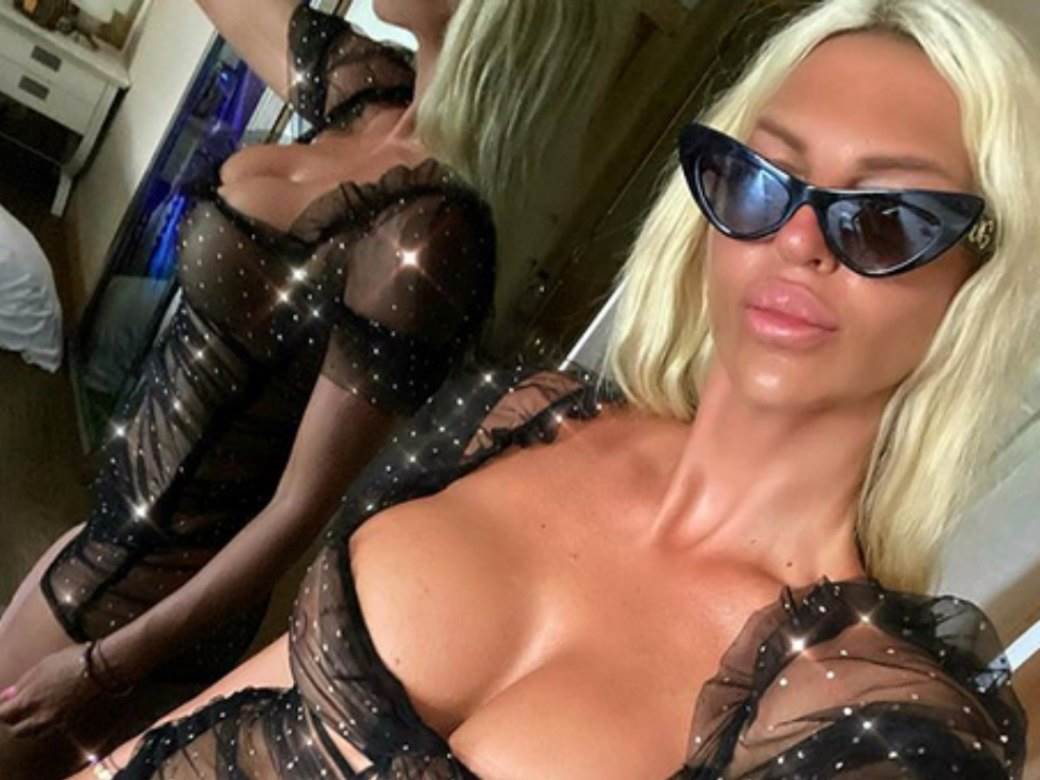jelena karleusa plasticne operacije silikoni sta je radila na sebi