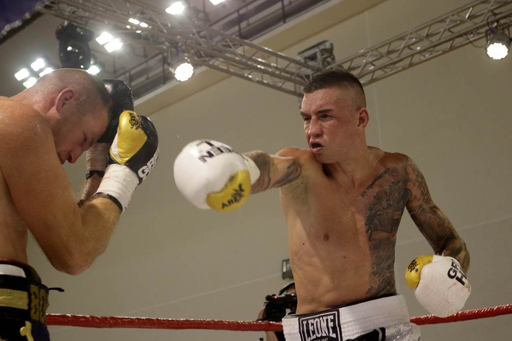 Marko Nikolić Patrik Boa boks poluteska kategorija WBC fotografije 