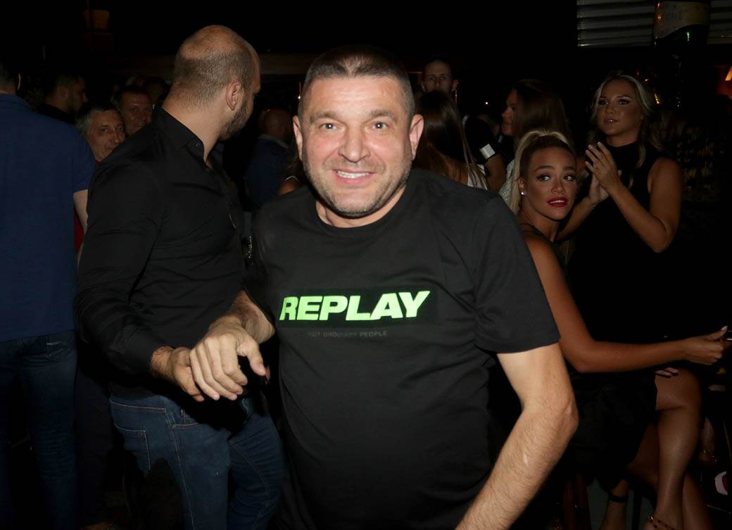 Baja Mali Knindža o Tompsonu