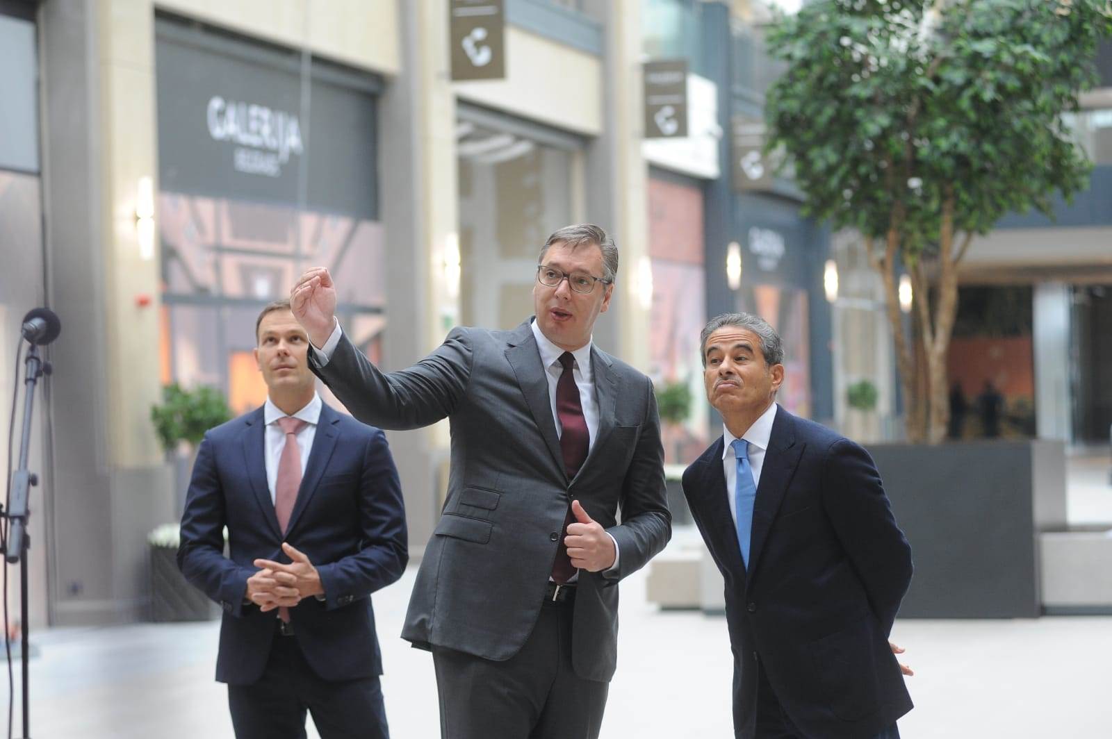 Aleksandar Vučić tržni centar obilazak Beograd na vodi Predsednik