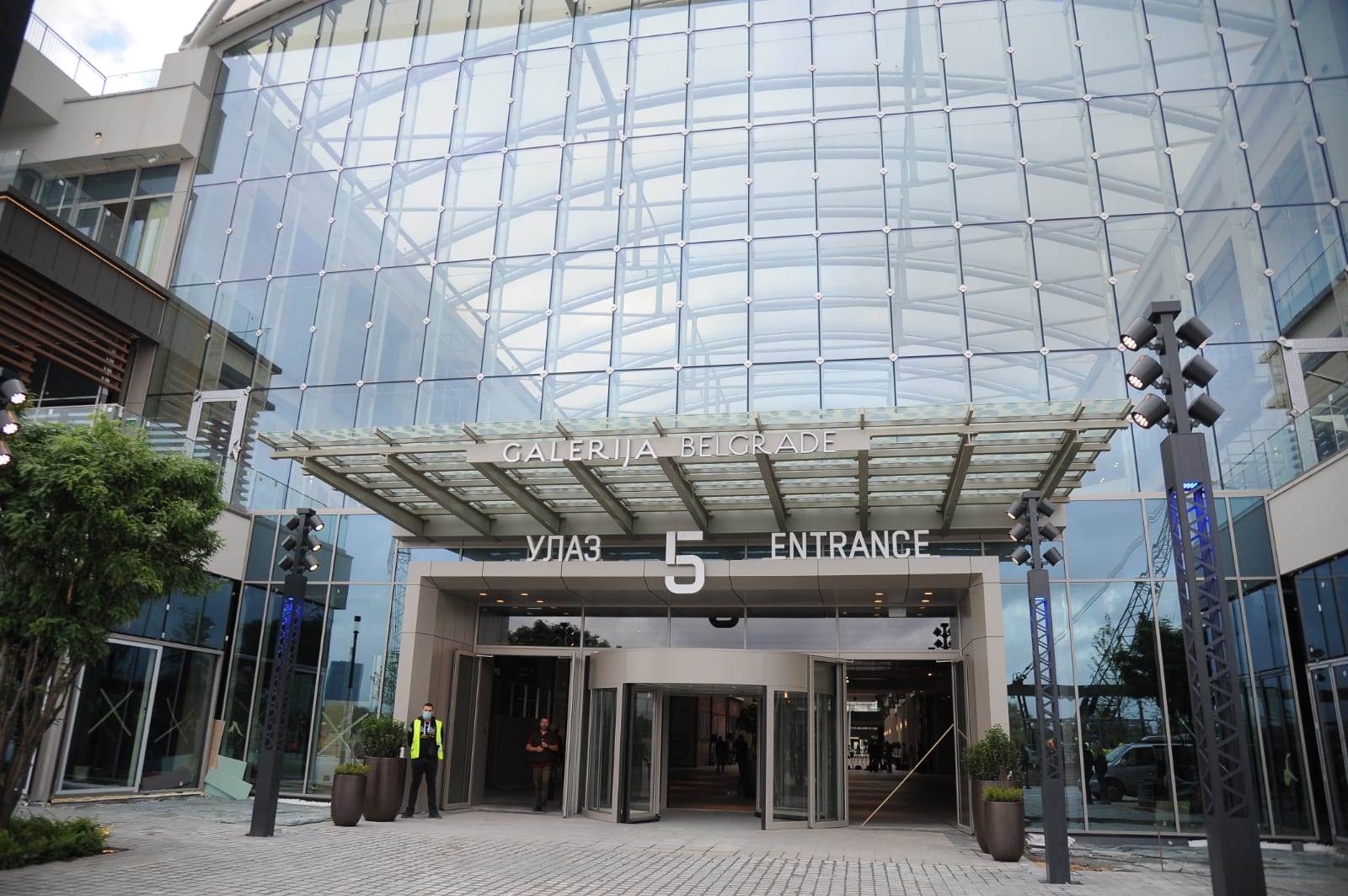 Aleksandar Vučić tržni centar obilazak Beograd na vodi Predsednik