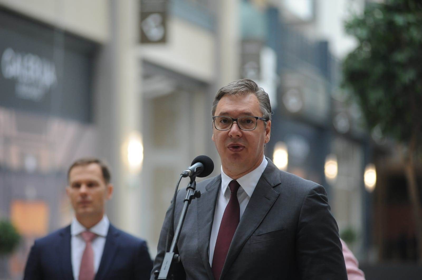 Aleksandar Vučić tržni centar obilazak Beograd na vodi Predsednik