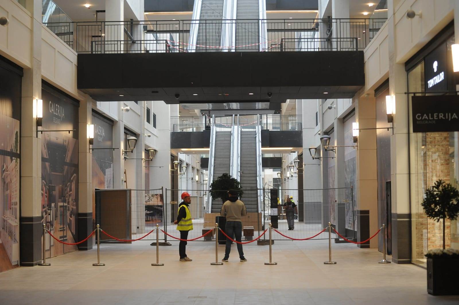 Aleksandar Vučić tržni centar obilazak Beograd na vodi Predsednik