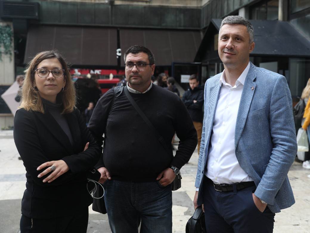 Protest profesora Filološkog fakulteta Beograd fotografije