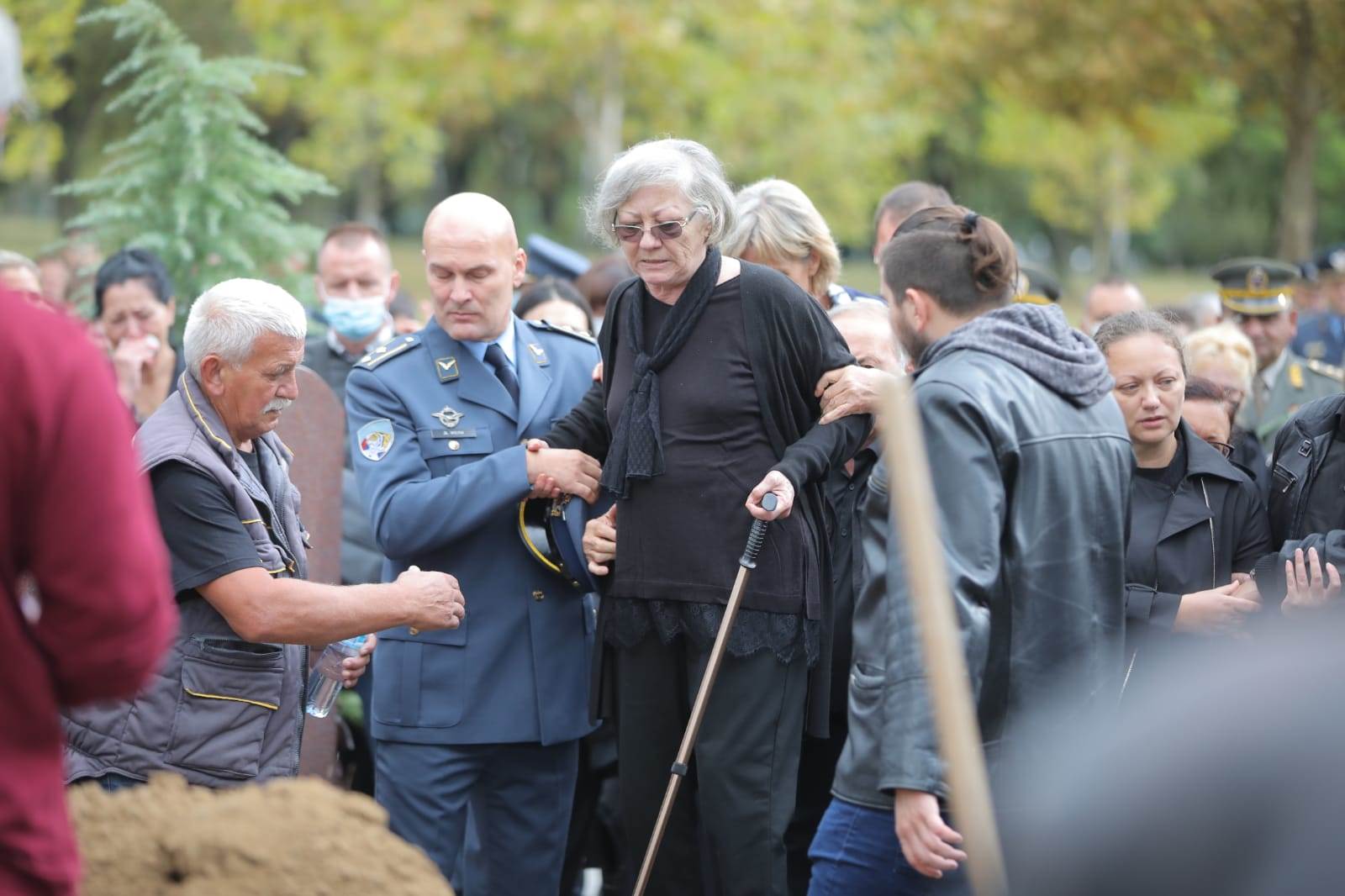 Pilot Dejan Krsnik sahrana foto