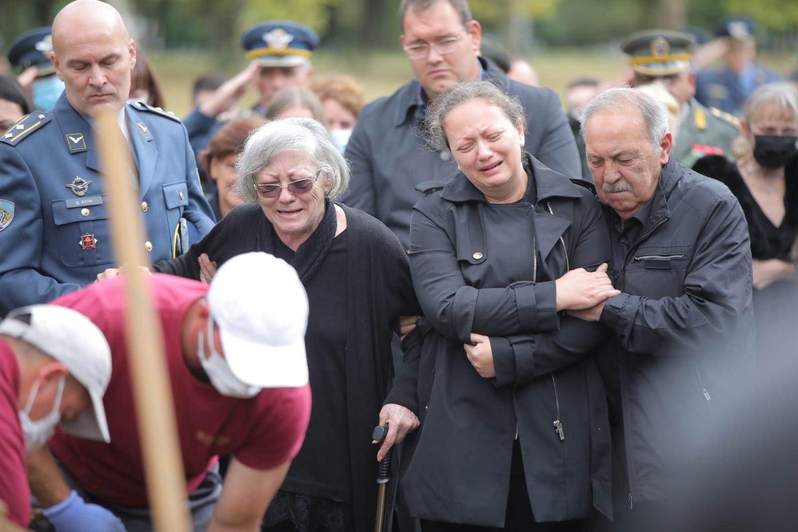 Pilot Dejan Krsnik sahrana foto