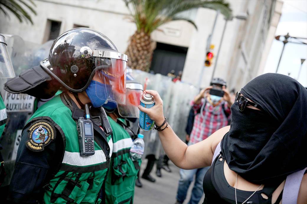 Meksiko protest abortus sukobi policija žene fotografije