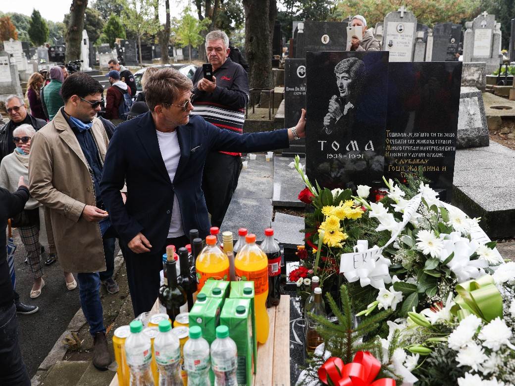 Toma Zdravković godišnjica smrti Dragan Bjelogrlić, Željko Joksimović, Milan Marić Fotografije