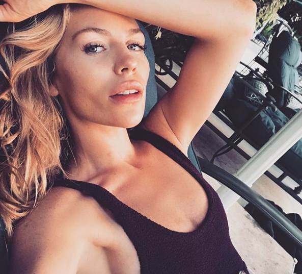 Abi Klansi manekenka suprug Piter Krauč  zelene oči zgodno telo Instagram foto