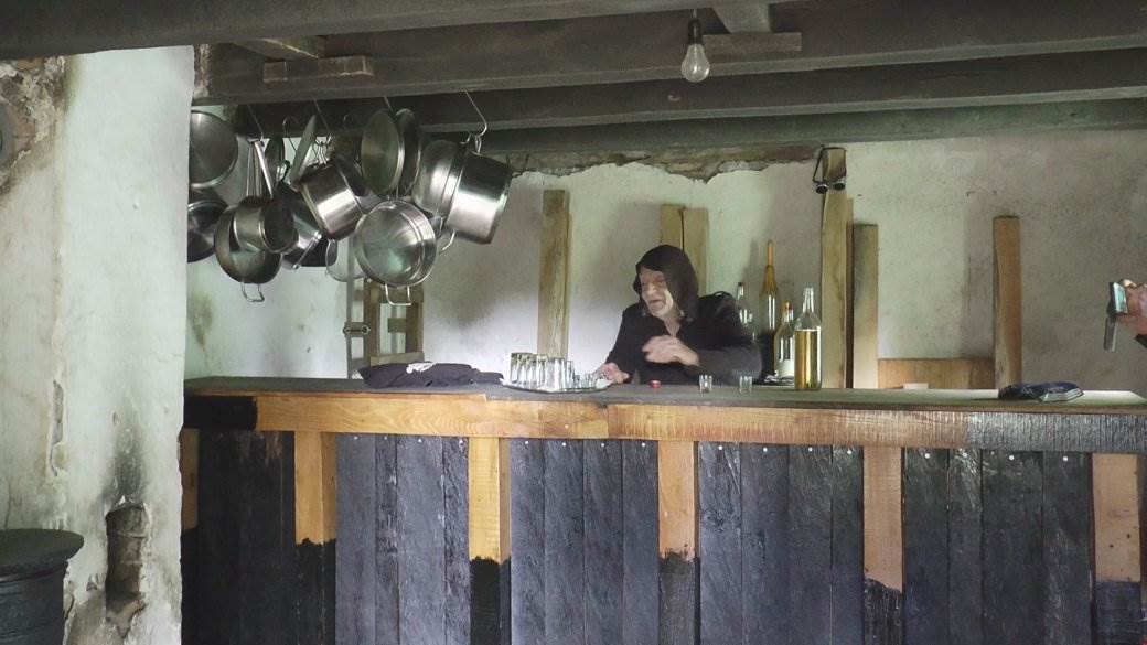 Amerikanac u Srbiji selo Teočin 