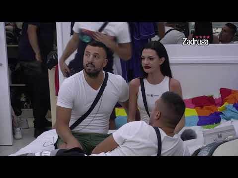 Tara Simov trudna pokazala partnera