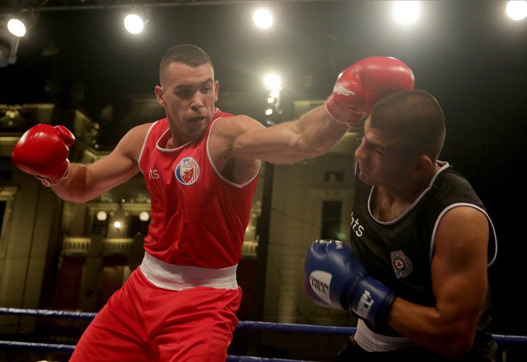 Crvena zvezda-Partizan-boks-Beograd-Trg-Republike-fotografije