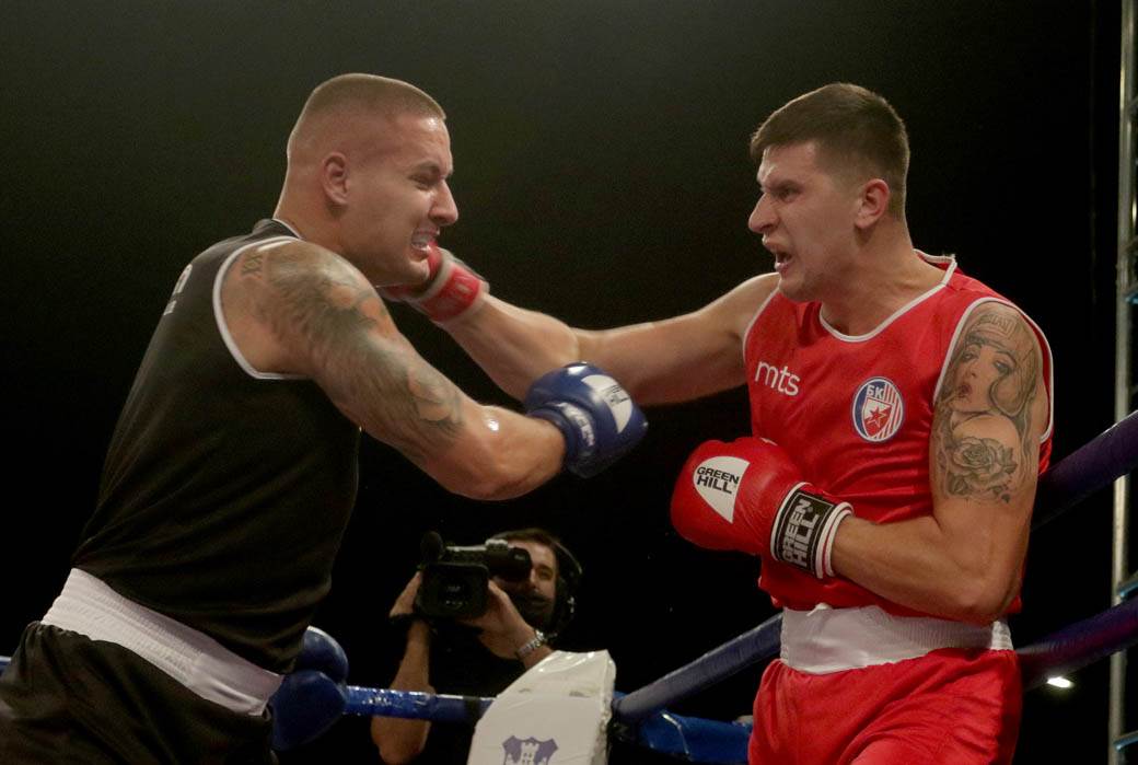 Crvena zvezda-Partizan-boks-Beograd-Trg-Republike-fotografije