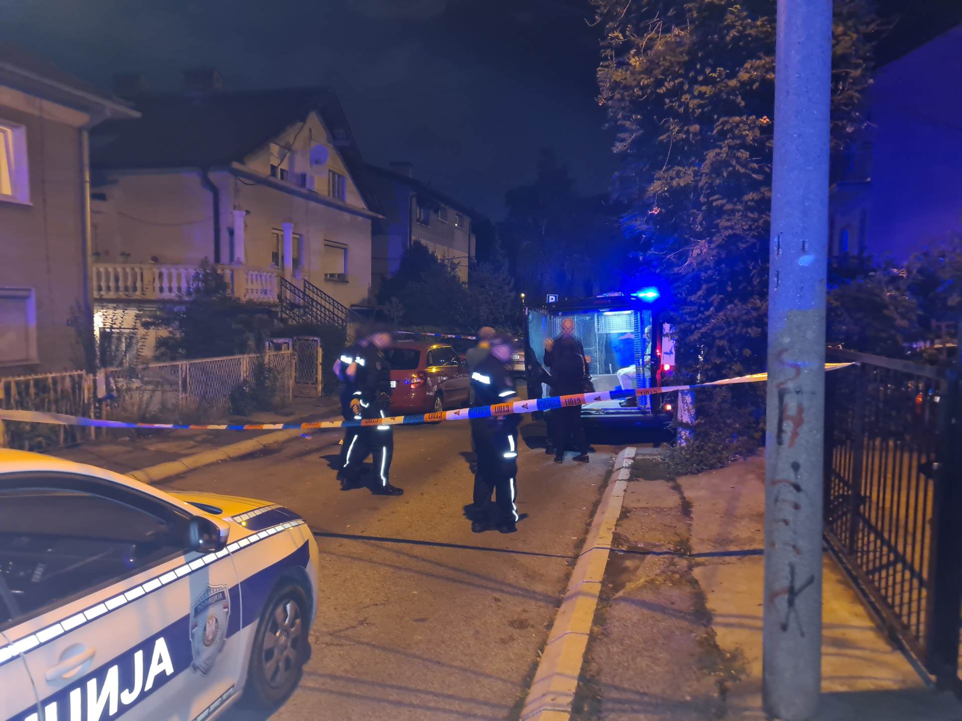 Banovo brdo izbo muškarce nožem