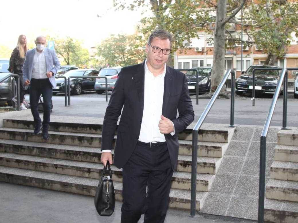 Sednica-Predsedništvo-SNS-predlog-mandatar-Aleksandar Vučić