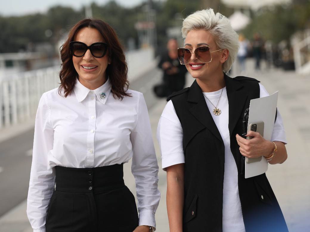 Dušica Jakovljević napisala pesmu Romani Panić pa je rasplakala