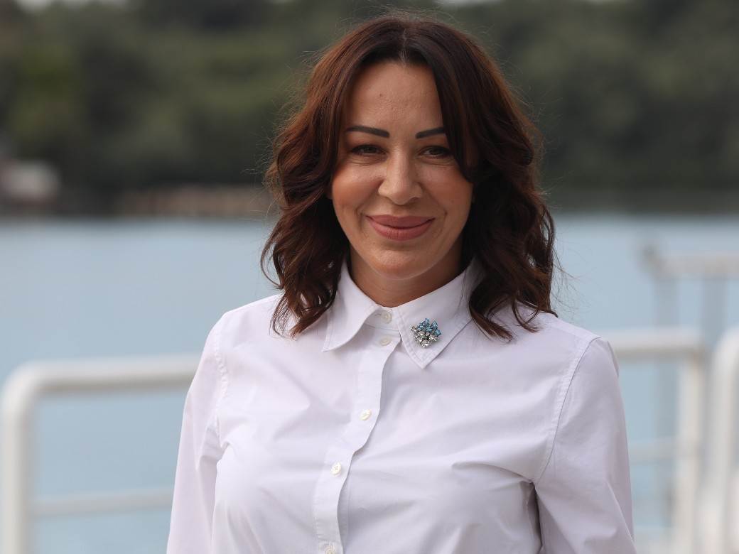 Dušica Jakovljević napisala pesmu Romani Panić pa je rasplakala