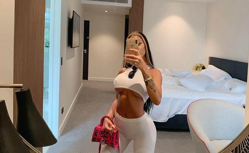 Lora Laura Ejmi pozirala toples