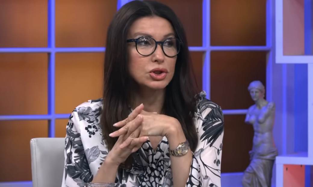 snezana dakic muskarci jednostavna bica zene se da bi zene brinule o njima
