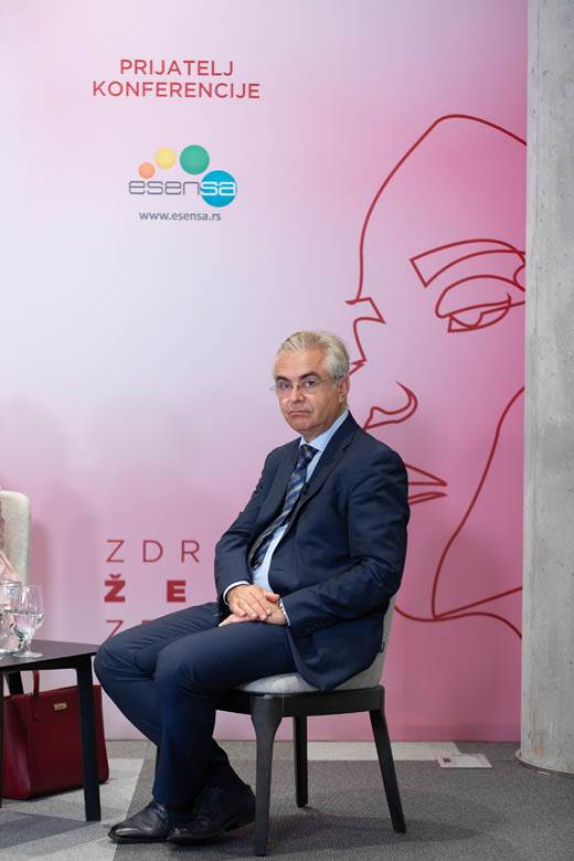 Lepa i srećna konferencija zdravlje žene