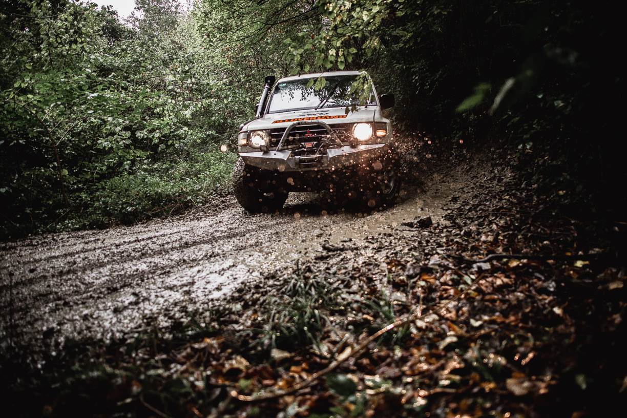 džip ide gas registarske tablice registracija personalizovane