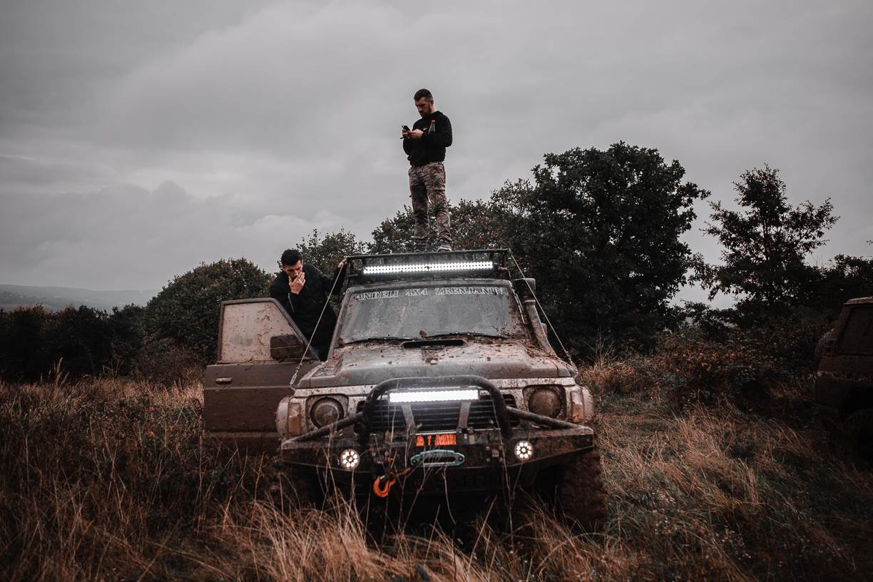 džip ide gas registarske tablice registracija personalizovane