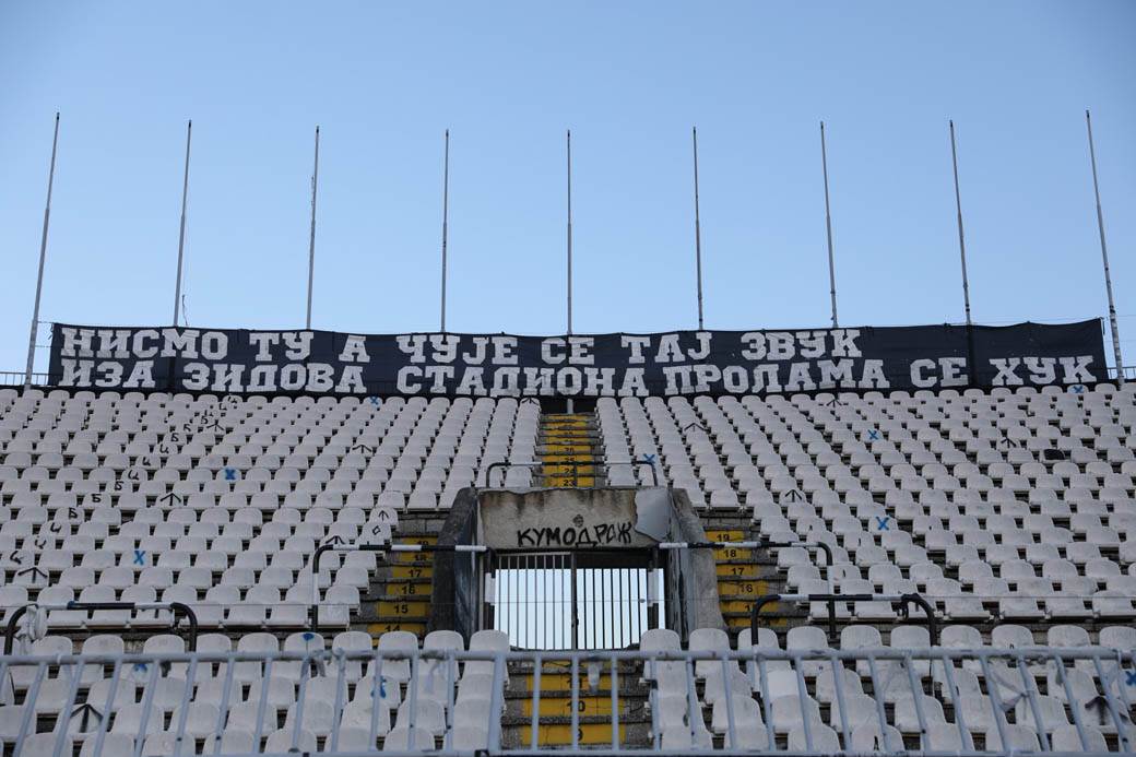 Partizan-Crvena-zvezda večiti derbi bez publike policija stadion Partizana fotografije