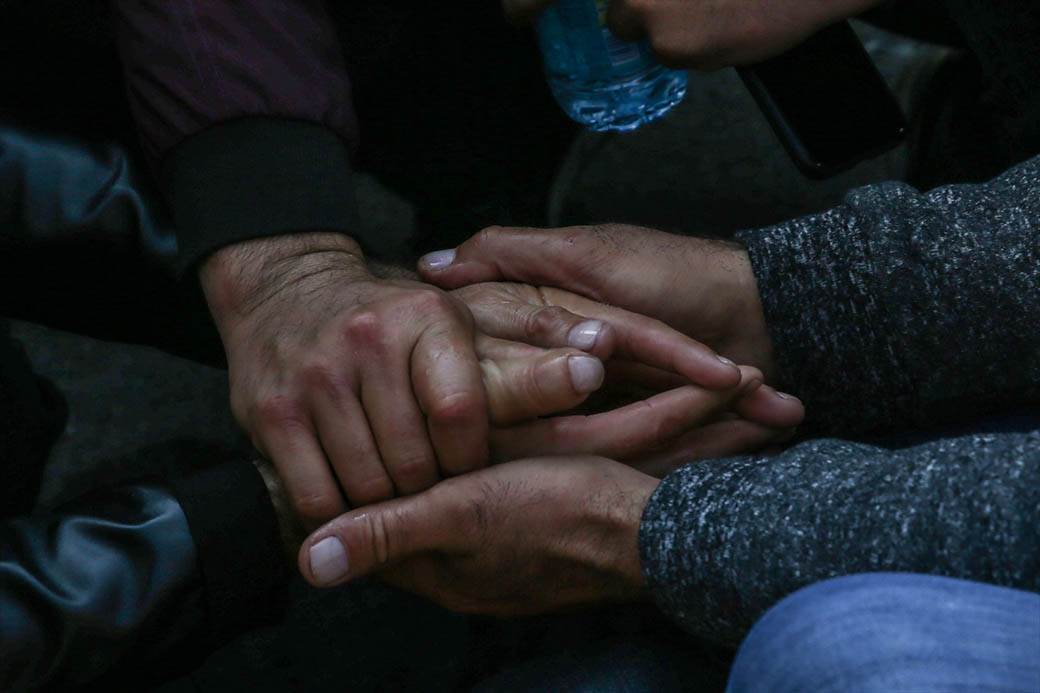 Azerbejdžan Jermenija rat najnovije vesti Sahranjuju decu žrtve napada grad Gendže Nagorno-Karabah 