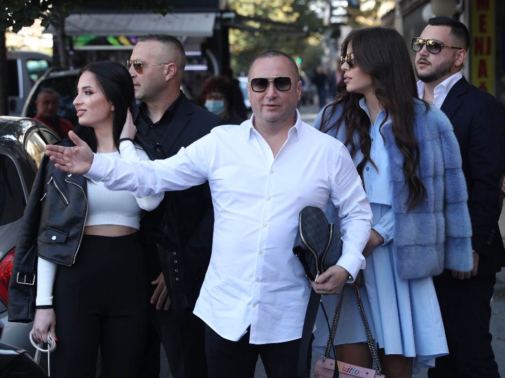 radisa trajkovic djani provodadzise cerku dragana mirkovic sin 